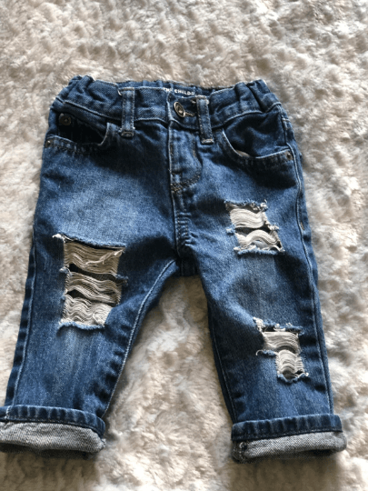 Kid Distressed Jeans Only